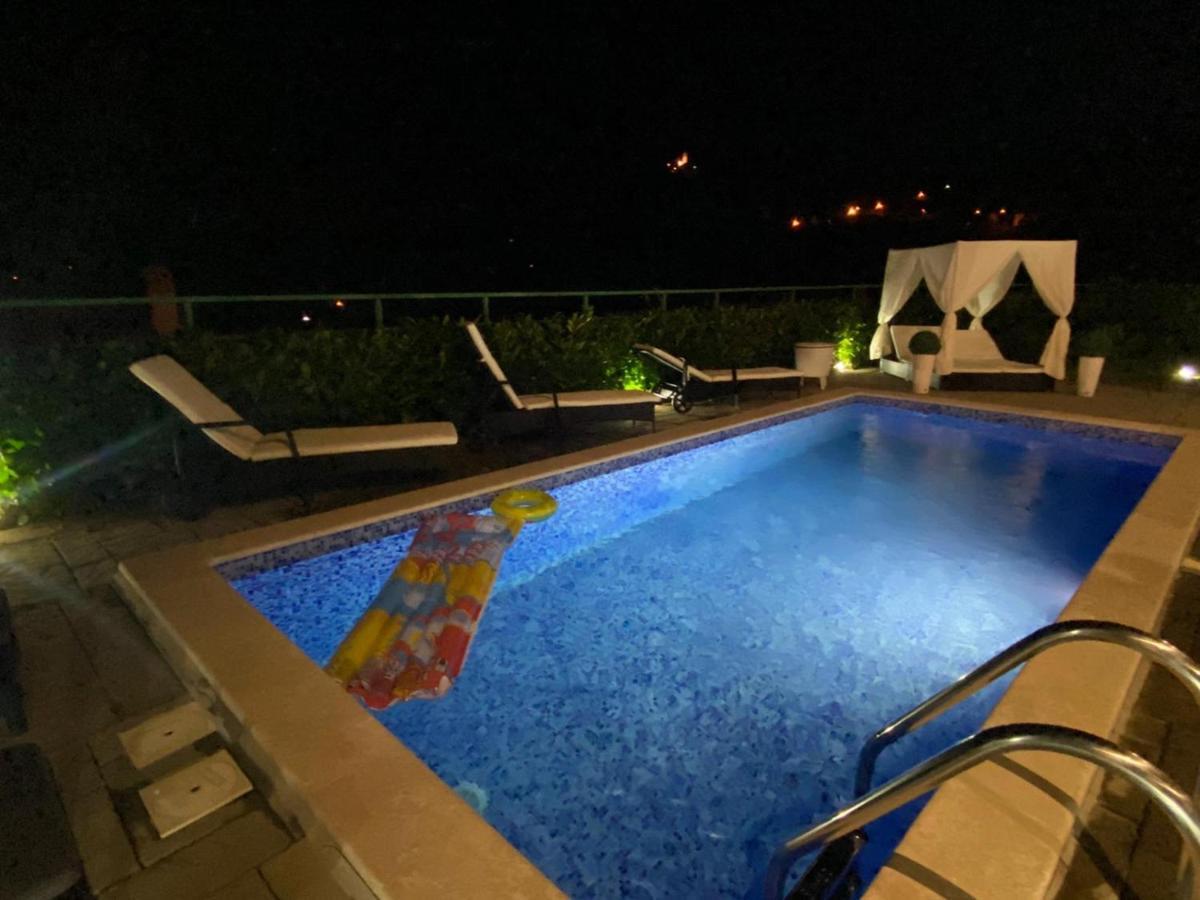 Villa Diana Veprinac Bagian luar foto